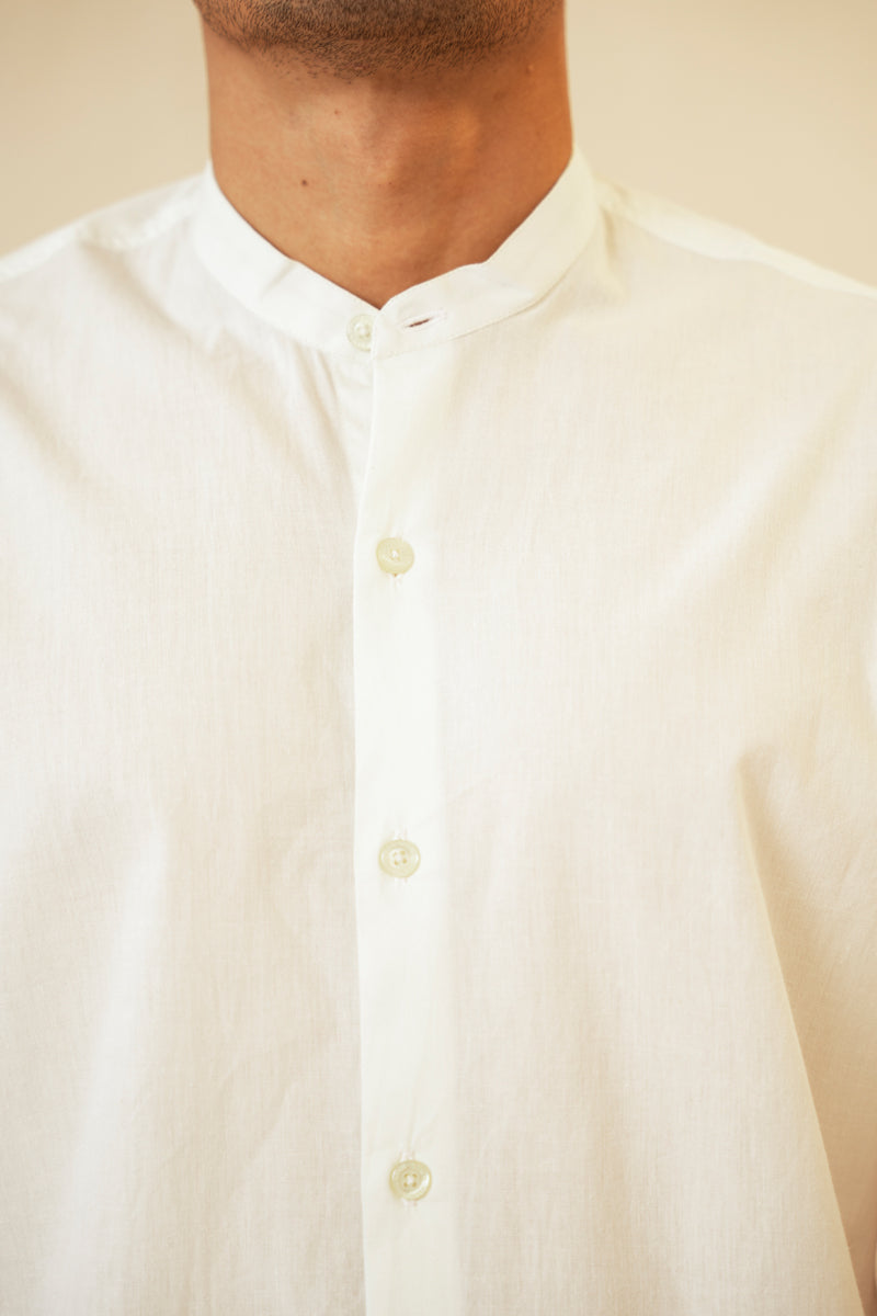 White Basic Short Sleeves Mandarin Shirt