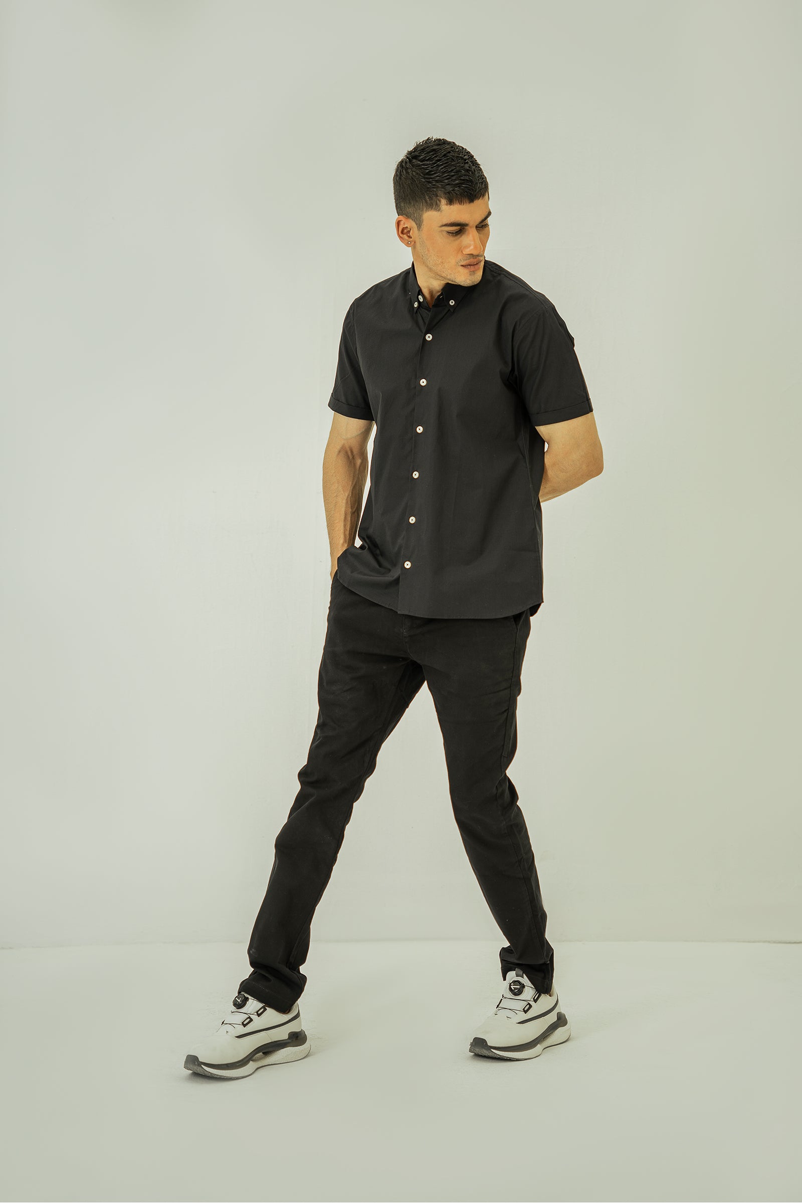 Black Basic Button-Down Shirt