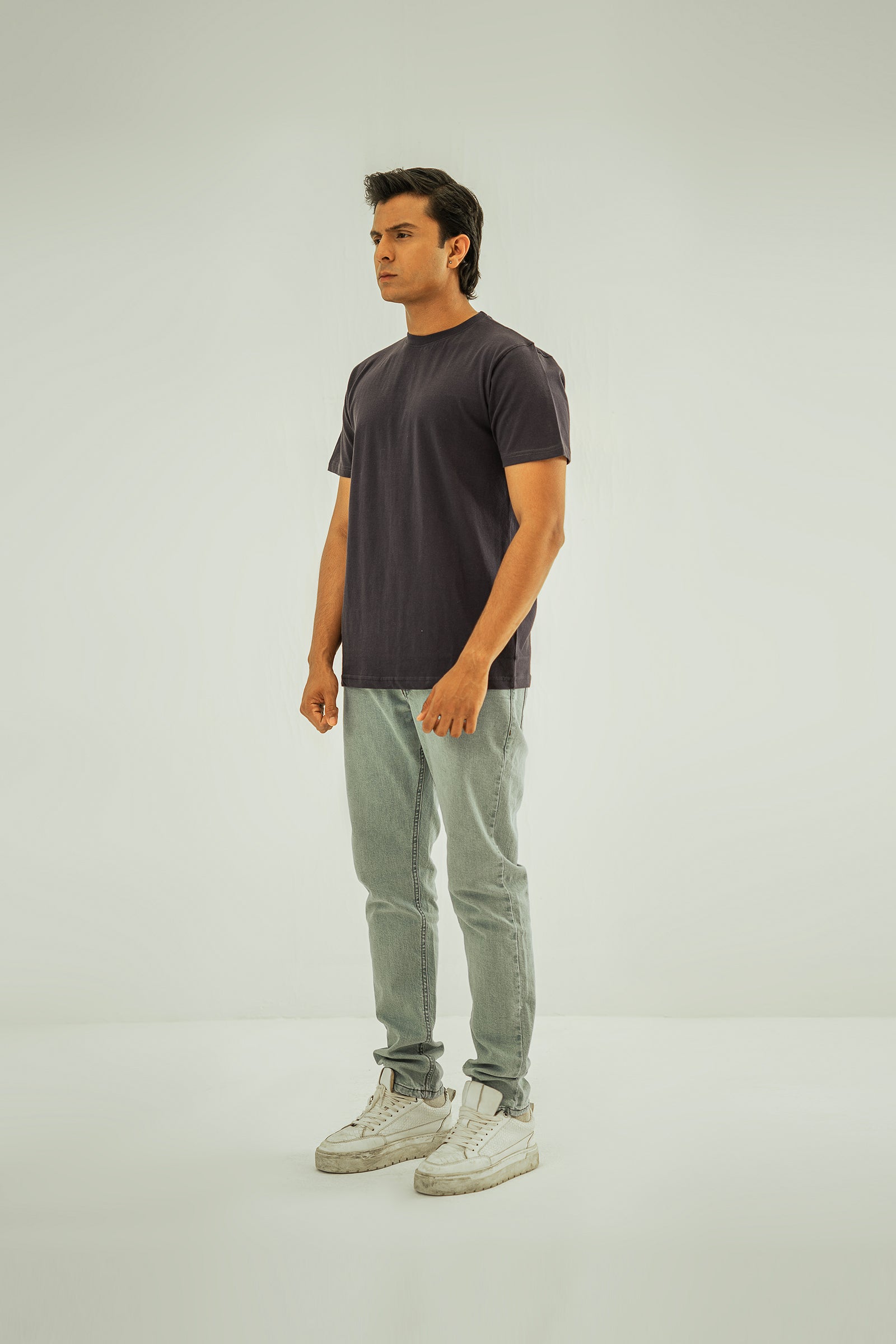 Navy Basic Regular Fit T-Shirt