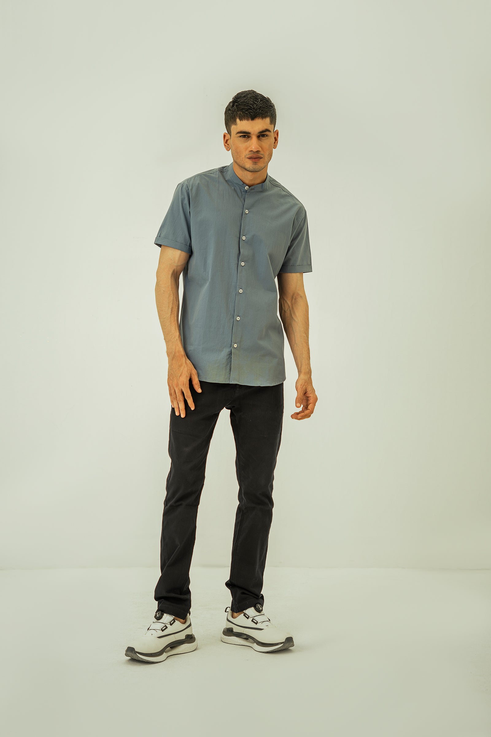 Blue Basic Short Sleeves Mandarin Shirt