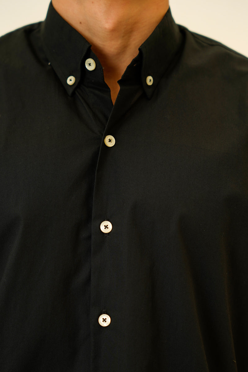 Black Basic Button-Down Shirt